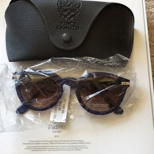 NWT Vince camuto sunglasses
